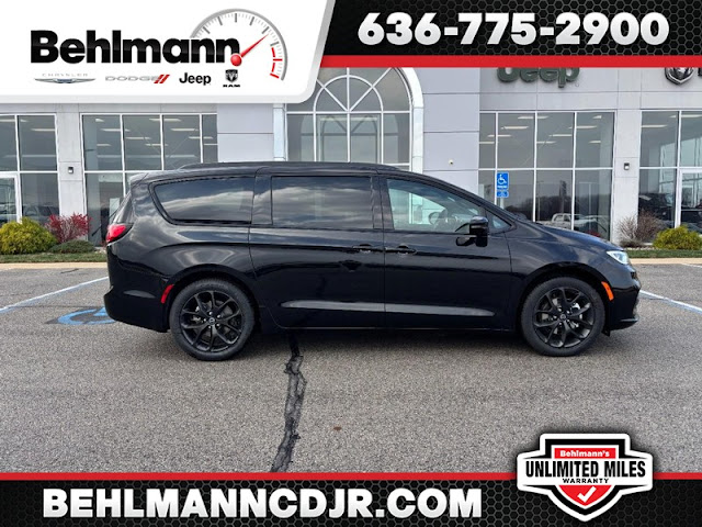 2026 Chrysler Pacifica Limited