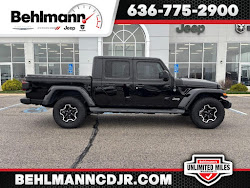 2021 Jeep Gladiator 4WD Overland