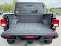 2022 Jeep Gladiator 4WD Willys Sport