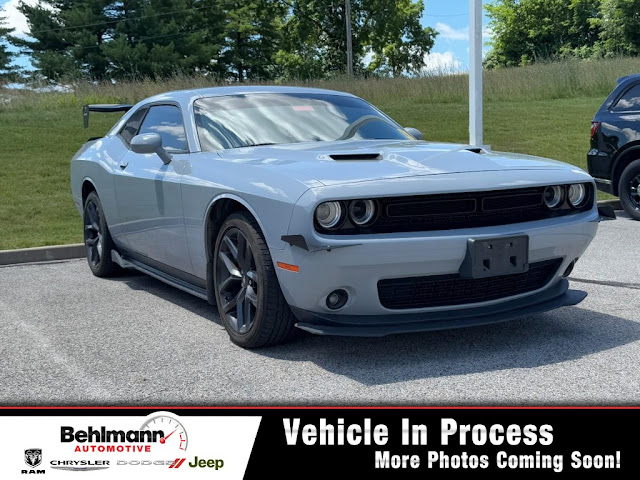 2022 Dodge Challenger SXT