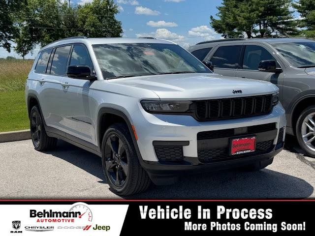 2023 Jeep Grand Cherokee L 4WD Altitude