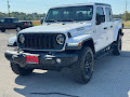 2024 Jeep Gladiator Willys